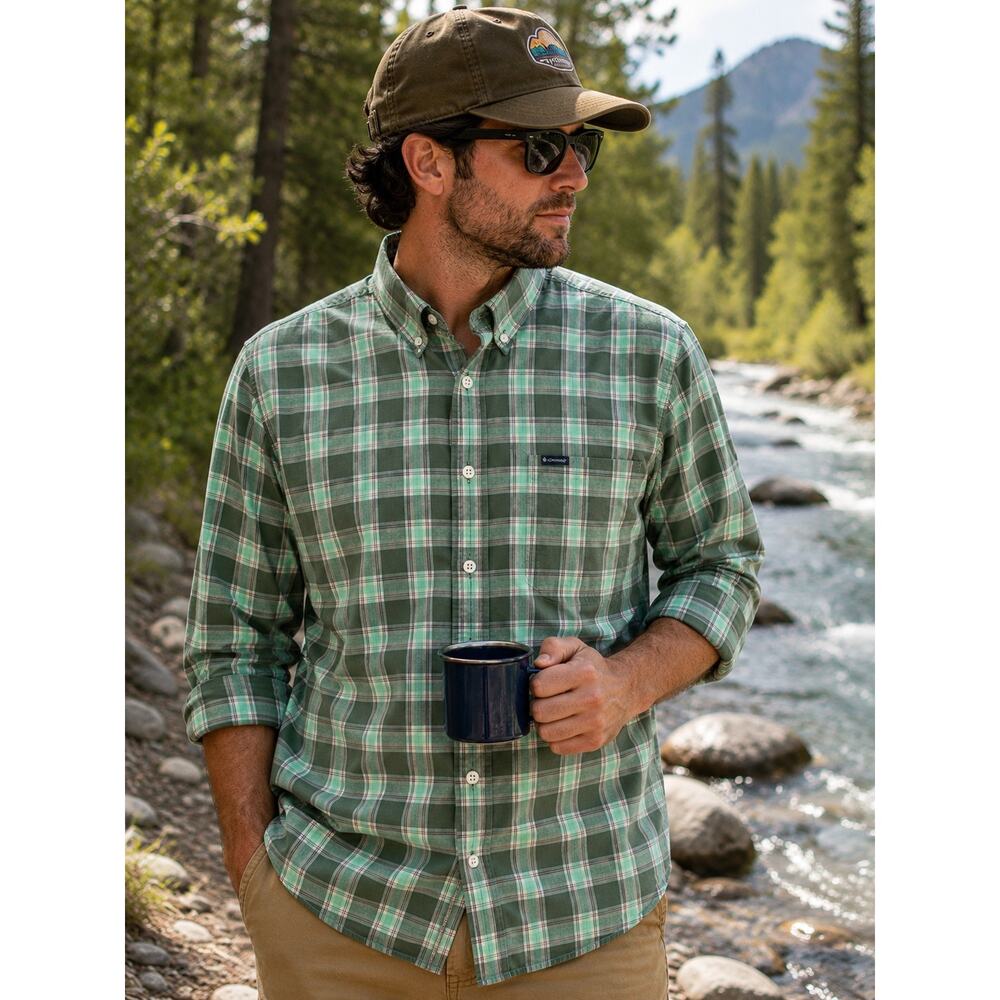 Columbia Men’s XL Green Plaid Hiking Fishing Outdoor Button Down Shirt
